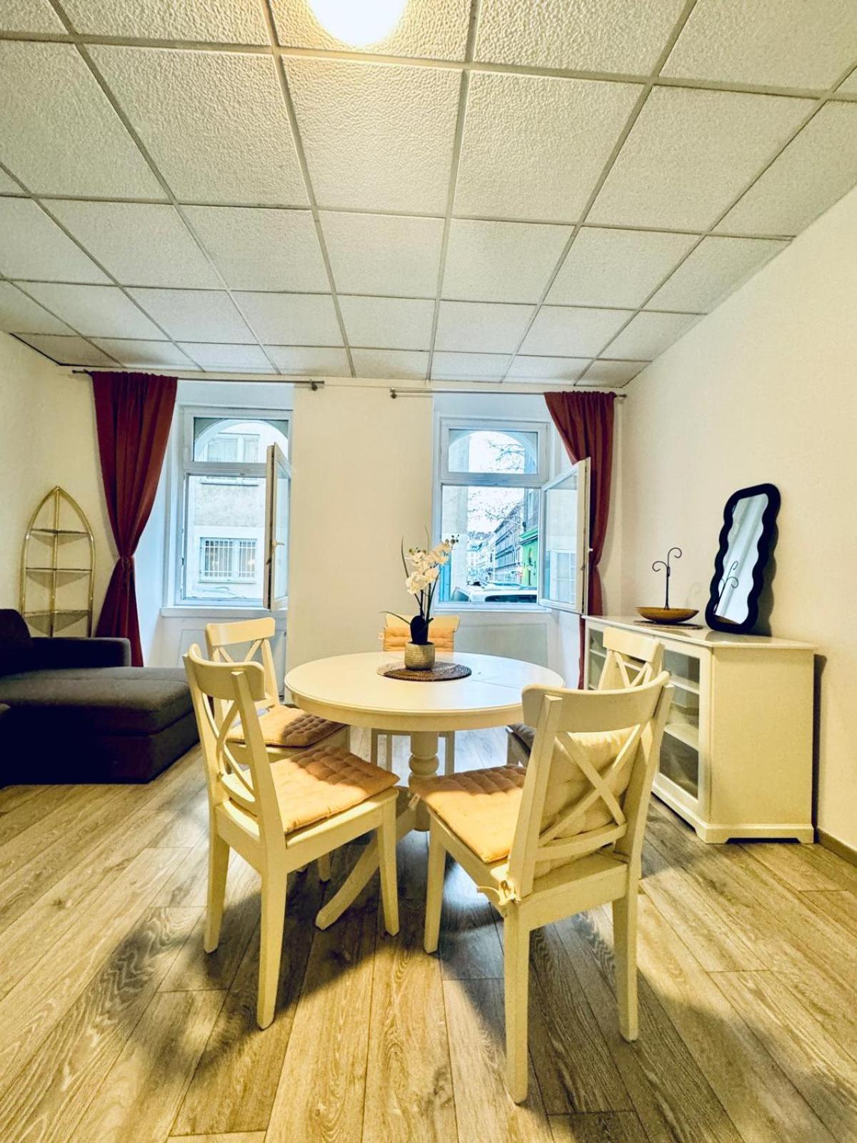 Apartment Amusant 1br Apt.- Near Praterstern